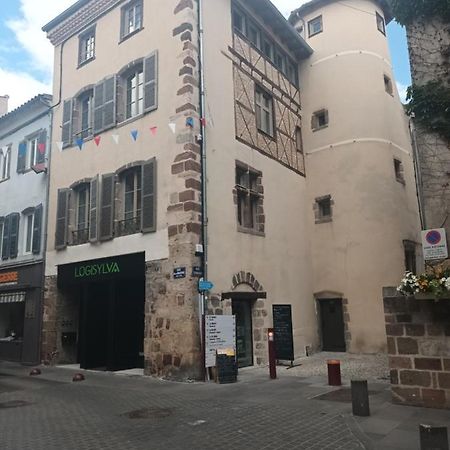 Апартаменты Chez David - T2 Neuf Dans Centre Historique Бриуд Экстерьер фото